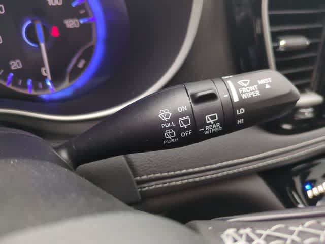 New 2026 Chrysler Pacifica Select FWD image 26