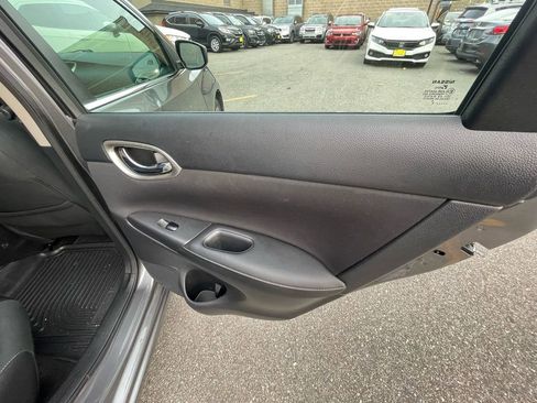 Used 2019 Nissan Sentra SV w/ Special Edition Package image 22