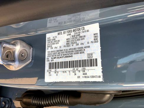 New 2026 Lincoln Nautilus Premier w/ Jet Appearance Package image 21