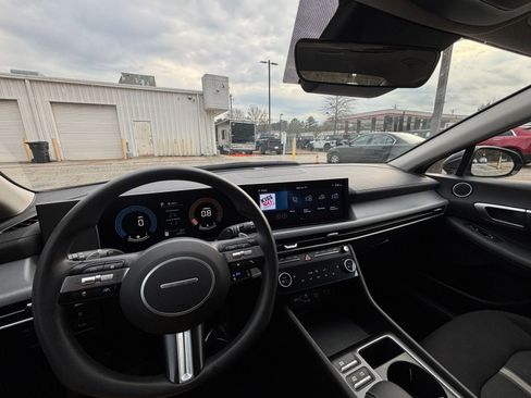 Used 2025 Hyundai Sonata SEL image 33