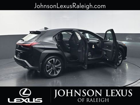 New 2026 Lexus UX 300h FWD image 32