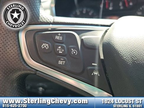 Used 2023 Chevrolet Equinox LS image 17