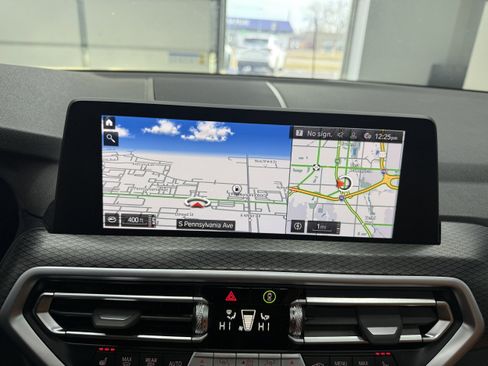 Used 2023 BMW X3 xDrive30i image 4