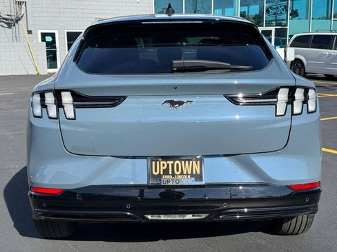 Certified 2024 Ford Mustang Mach-E Premium image 5