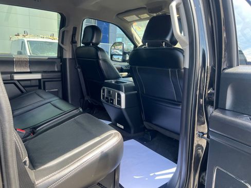 Used 2018 Ford F250 Lariat w/ Lariat Ultimate Package AWD/4WD image 53