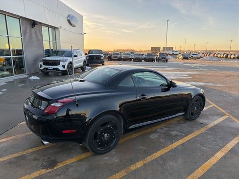 Used 2008 Lexus SC 430 Convertible image 21
