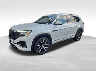 Certified 2024 Volkswagen Atlas SEL Premium R-Line video 3