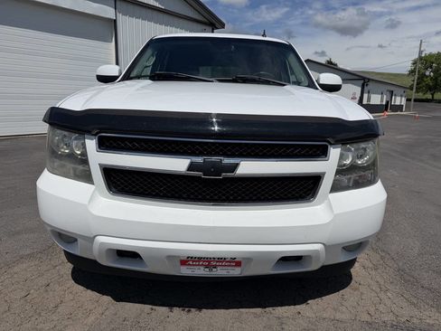 Used 2007 Chevrolet Tahoe LT w/ LT Preferred Equipment Group AWD/4WD image 8