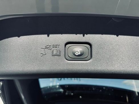 New 2026 Lincoln Nautilus Reserve w/ Jet Appearance Package image 11