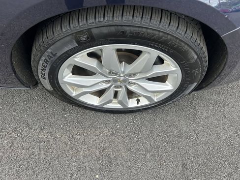 Used 2019 Chevrolet Impala LT image 20