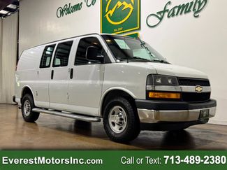 Used 2019 Chevrolet Express 2500 w/ Driver Convenience Package video 1