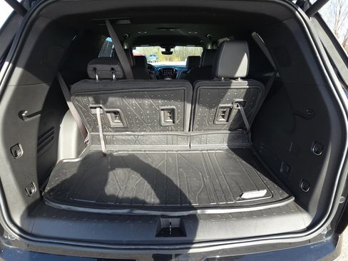 Used 2023 Chevrolet Traverse Premier w/ LPO, Floor Liner Package image 33