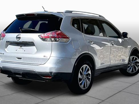 Used 2015 Nissan Rogue SL w/ SL Premium Package image 13