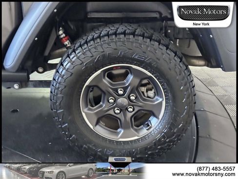 Used 2022 Jeep Gladiator Rubicon image 9
