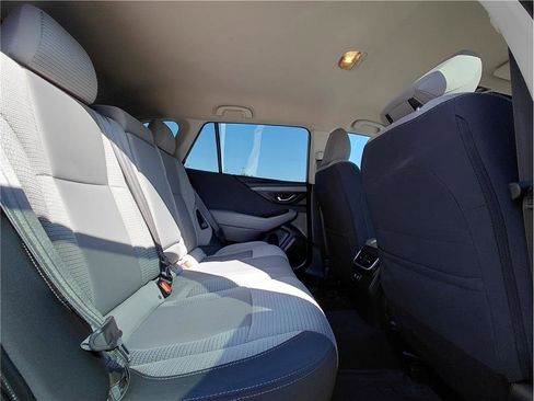 Used 2022 Subaru Outback Premium image 20