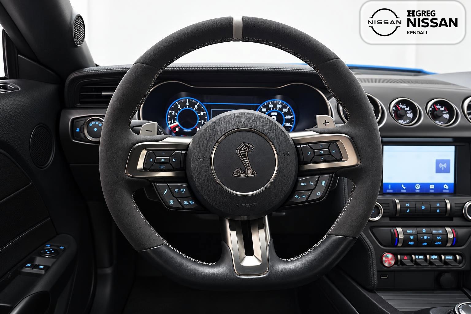 Used 2022 Ford Mustang Shelby GT500 w/ Technology Package RWD image 8