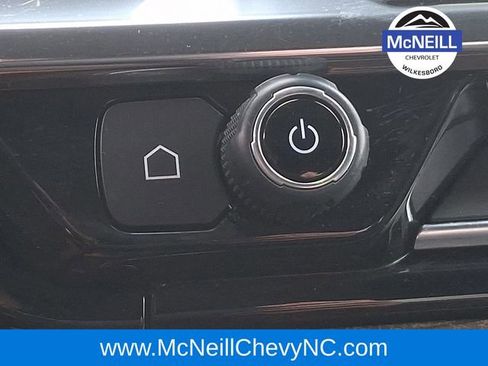 Used 2024 Chevrolet Silverado 1500 LT image 18