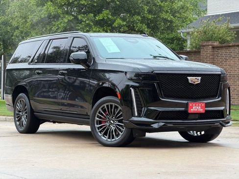 Used 2024 Cadillac Escalade ESV V w/ Heavy-Duty Trailer Package AWD/4WD image 1