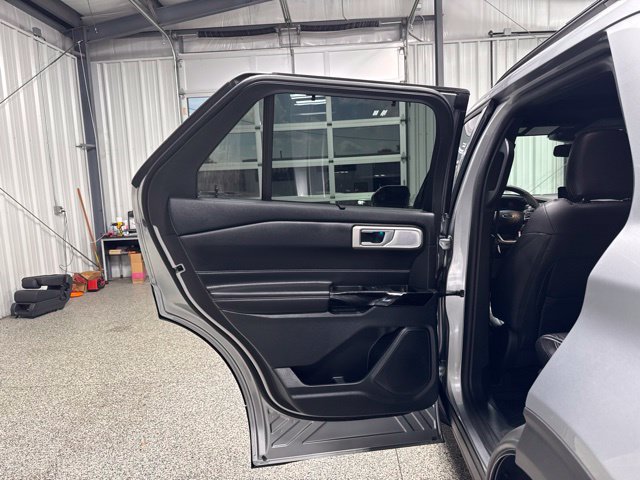 Used 2023 Ford Explorer ST w/ Equipment Group 401A AWD/4WD image 16