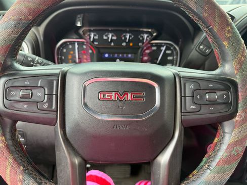 Used 2021 GMC Sierra 2500 AT4 w/ Gooseneck/5TH Wheel Package AWD/4WD image 8