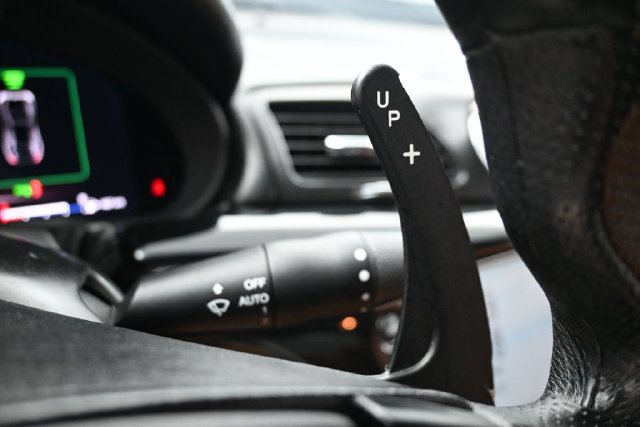 Used 2017 Maserati GranTurismo Sport RWD image 28