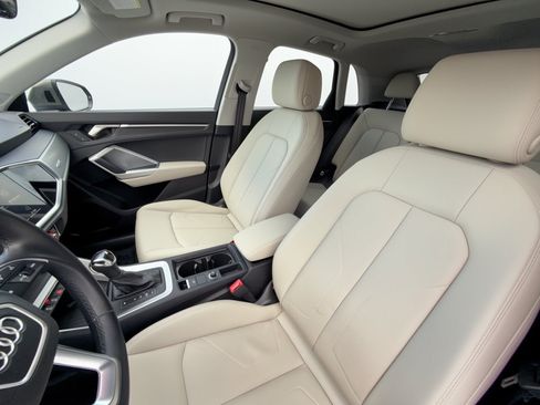 Certified 2024 Audi Q3 2.0T Premium AWD/4WD image 5
