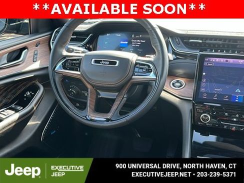 Used 2022 Jeep Grand Cherokee Summit image 28