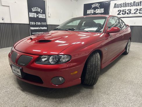 Used 2006 Pontiac GTO Base image 3