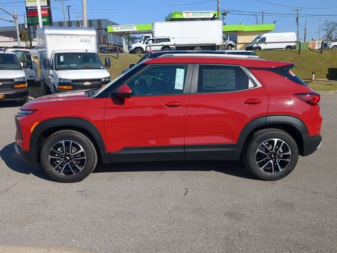 New 2026 Chevrolet TrailBlazer LT w/ Convenience Package FWD image 5