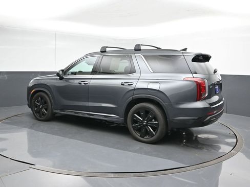 Used 2024 Hyundai Palisade XRT FWD image 3
