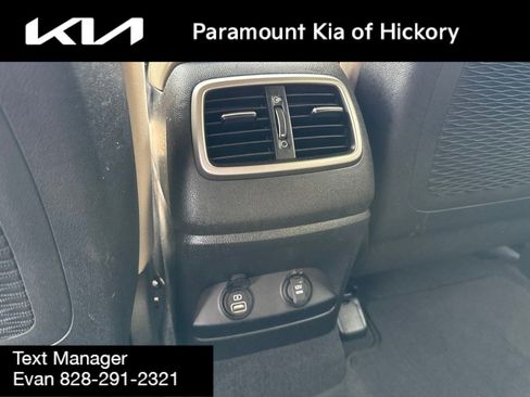 Used 2016 Kia Sorento FWD image 15