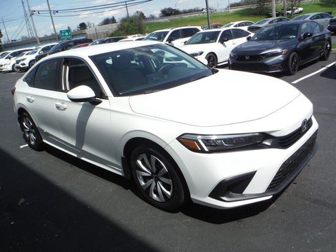 Used 2024 Honda Civic LX image 5