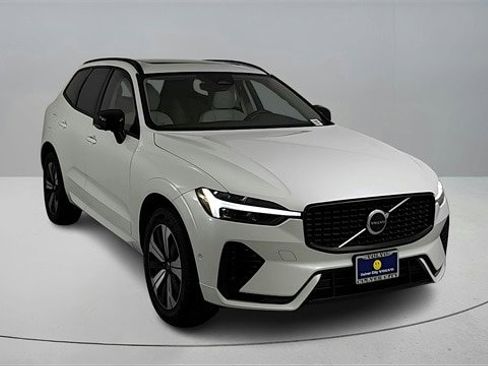 Certified 2024 Volvo XC60 T8 Plus w/ Protection Package Premier image 1