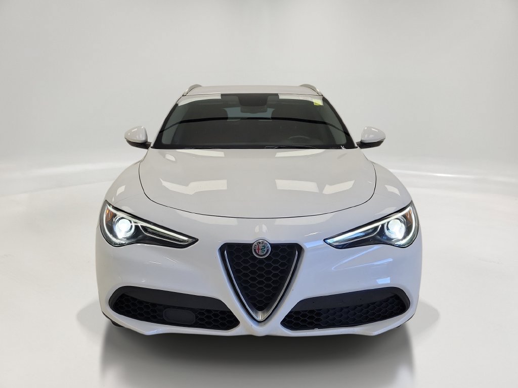 Used 2019 Alfa Romeo Stelvio AWD w/ Cold Weather Package image 2