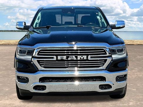 Used 2022 RAM 1500 Laramie AWD/4WD image 2