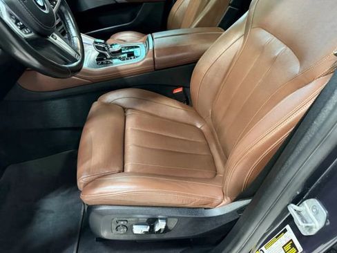 Used 2021 BMW X6 M50i w/ Executive Package image 23