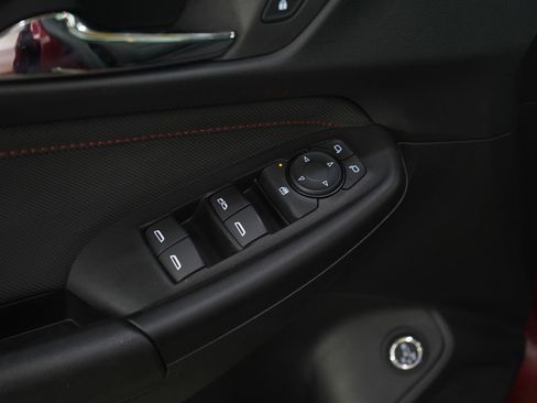 Used 2025 Chevrolet TrailBlazer RS w/ Convenience Package image 20