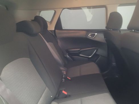 Used 2021 Kia Soul S FWD image 19