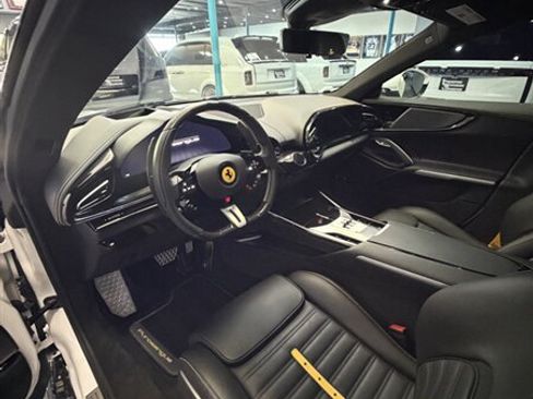 Used 2026 Ferrari Purosangue AWD/4WD image 19