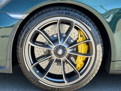 Certified 2019 Porsche 911 Speedster image 44