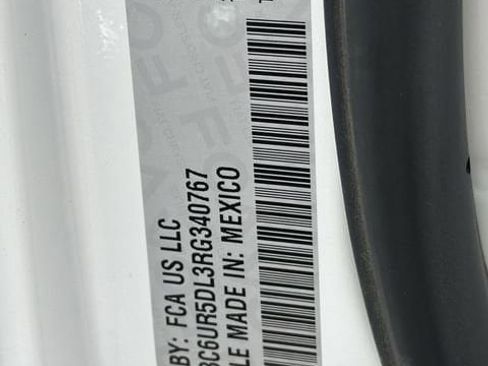 Used 2024 RAM 2500 Big Horn image 35