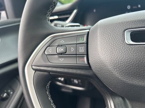 New 2025 Jeep Grand Cherokee 4WD image 16