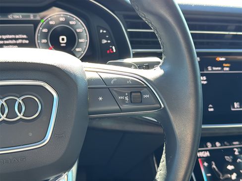 Used 2024 Audi Q7 3.0T Prestige image 18