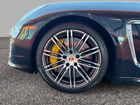 Used 2015 Porsche Panamera Turbo S image 9