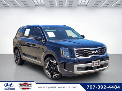 Used 2024 Kia Telluride S w/ S Sunroof Package FWD image 1