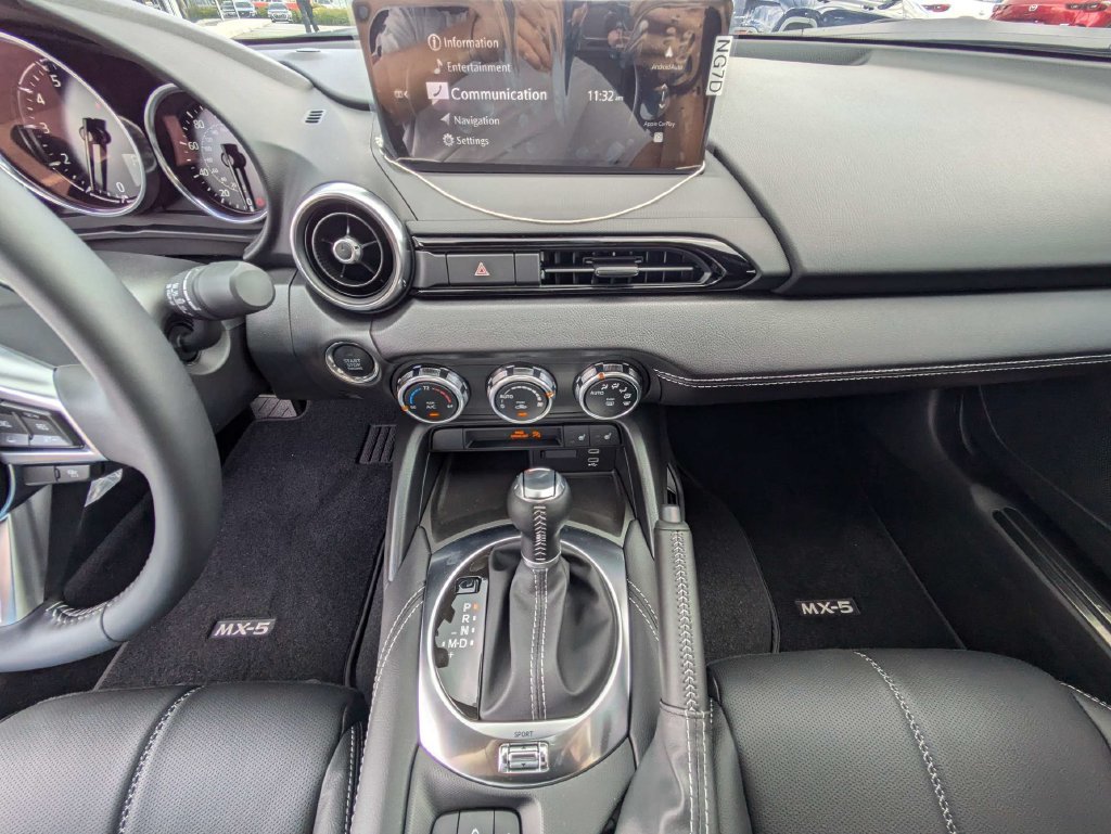 New 2026 MAZDA MX-5 Miata Grand Touring RWD image 16