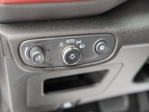 Used 2022 Chevrolet TrailBlazer RS w/ Convenience Package image 19