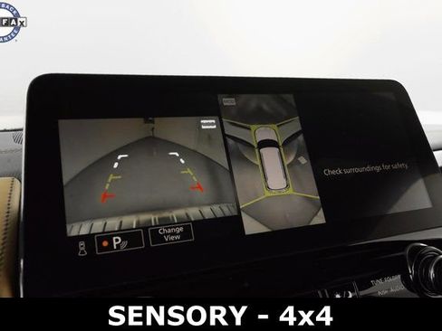 Used 2024 INFINITI QX80 Sensory image 25