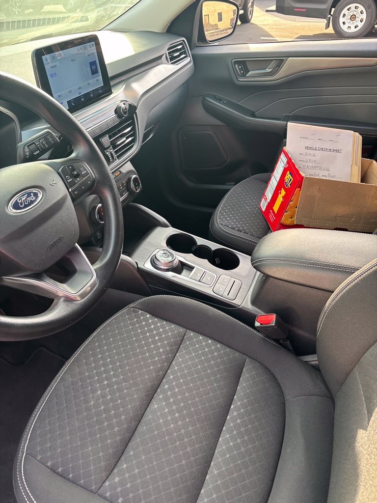 Used 2025 Ford Escape Active AWD/4WD image 8