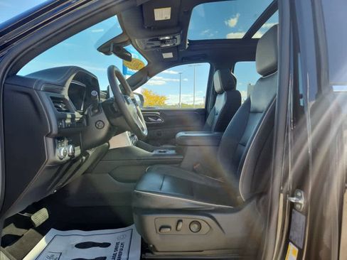 Used 2022 GMC Yukon SLT w/ SLT Luxury Package image 22